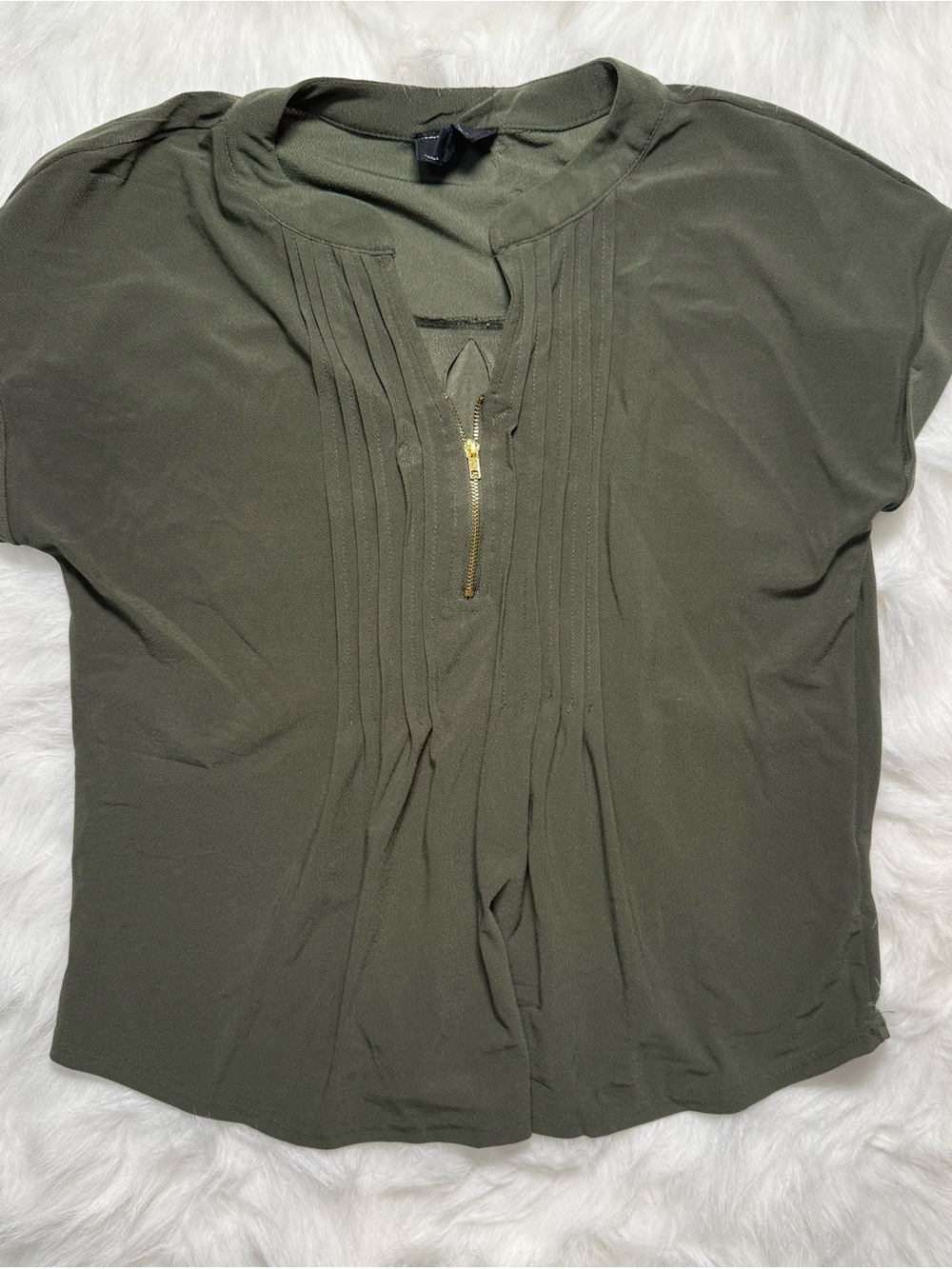 Olive Pleated Zip-Front Blouse with Short Sleeves